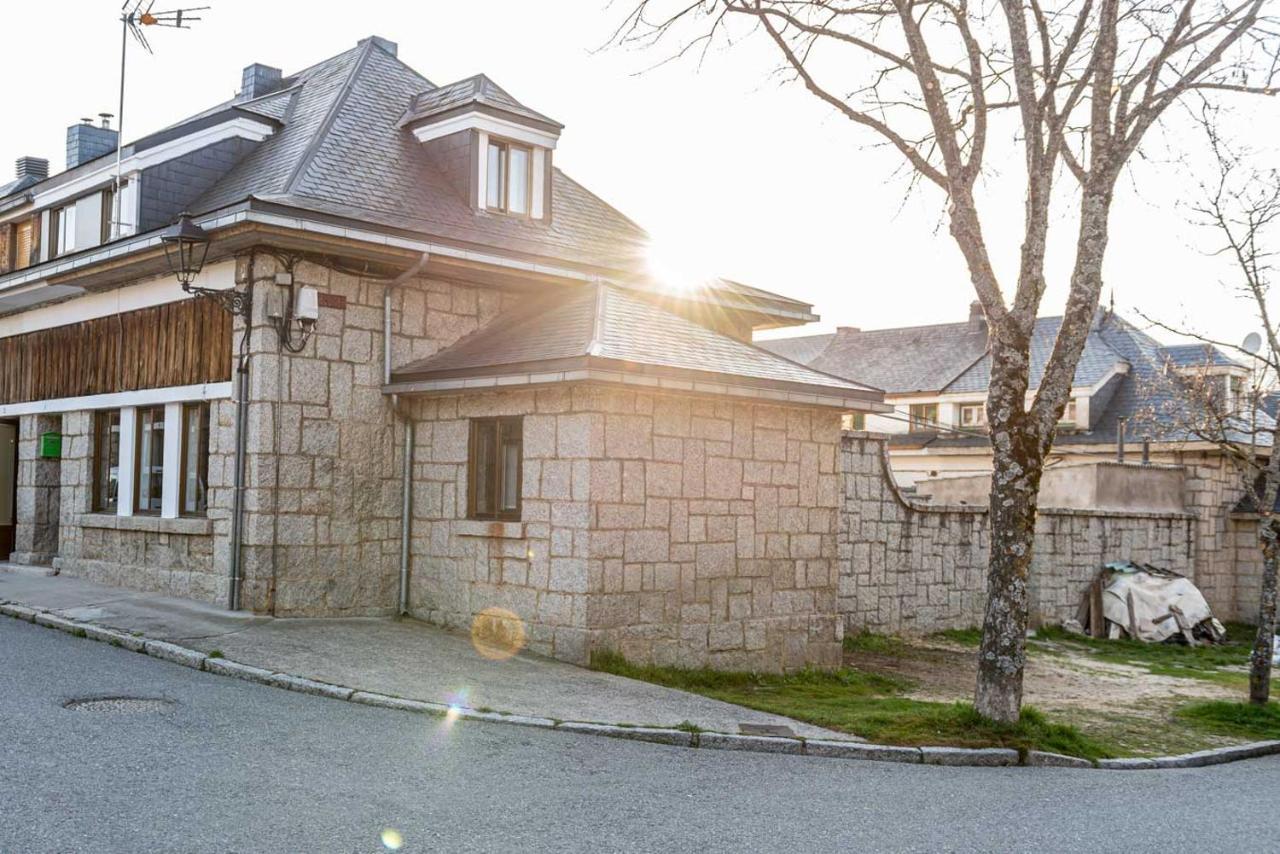 Casa Rural Valsain Lodge La Pradera de Navalhorno Екстер'єр фото
