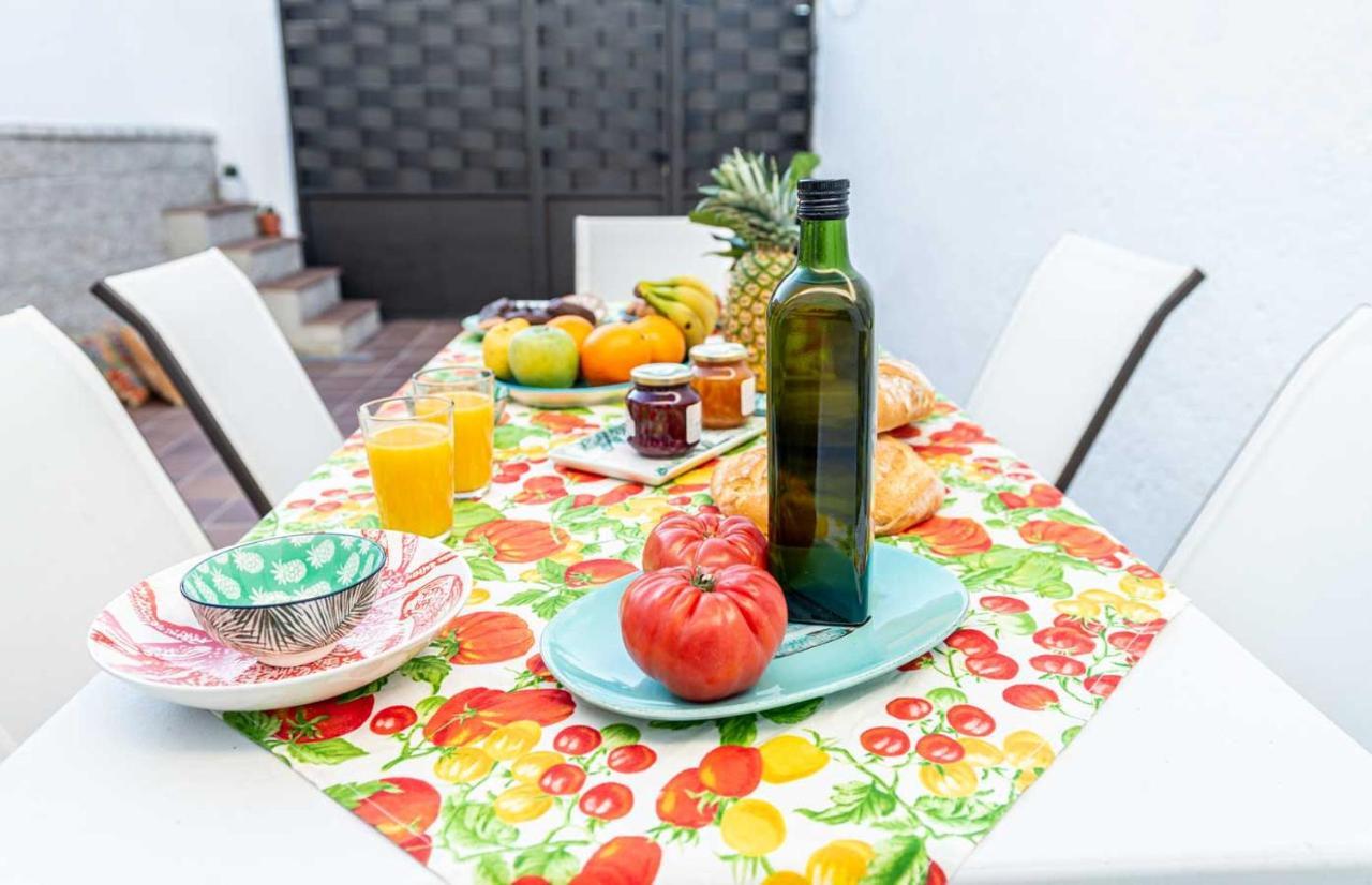 Casa Rural Valsain Lodge La Pradera de Navalhorno Екстер'єр фото
